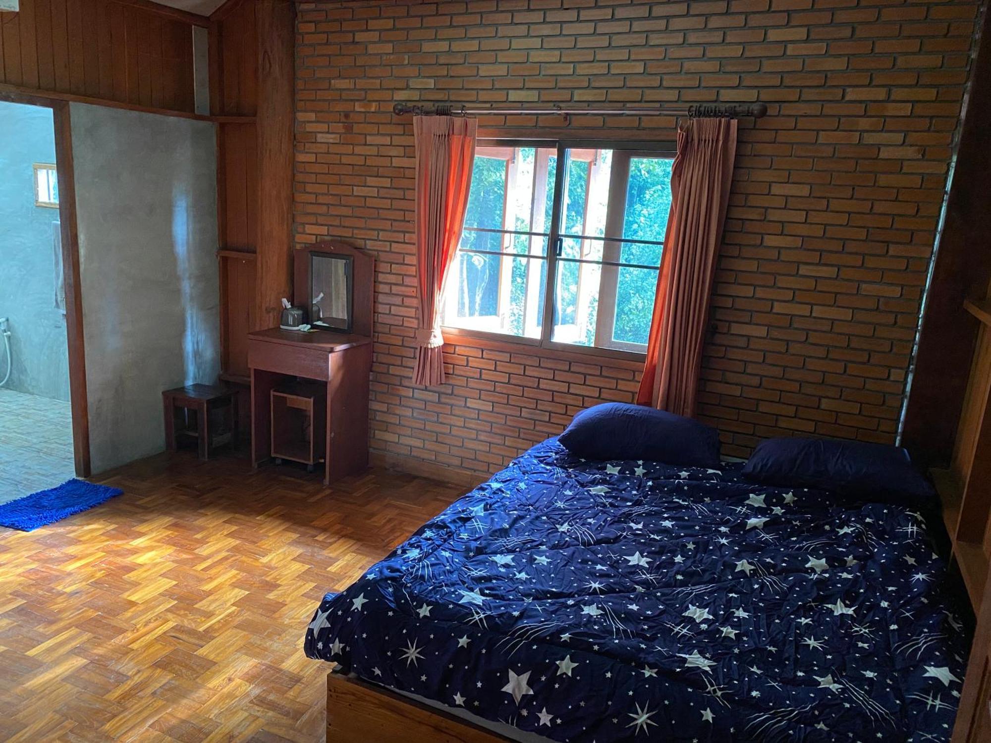Shaya Homestay & Dorms Pai Exteriör bild